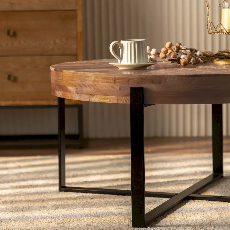 Table basse ronde "Modern Retro Stitching" avec plateau en bois de sapin et piètement croisé noir, pour salon