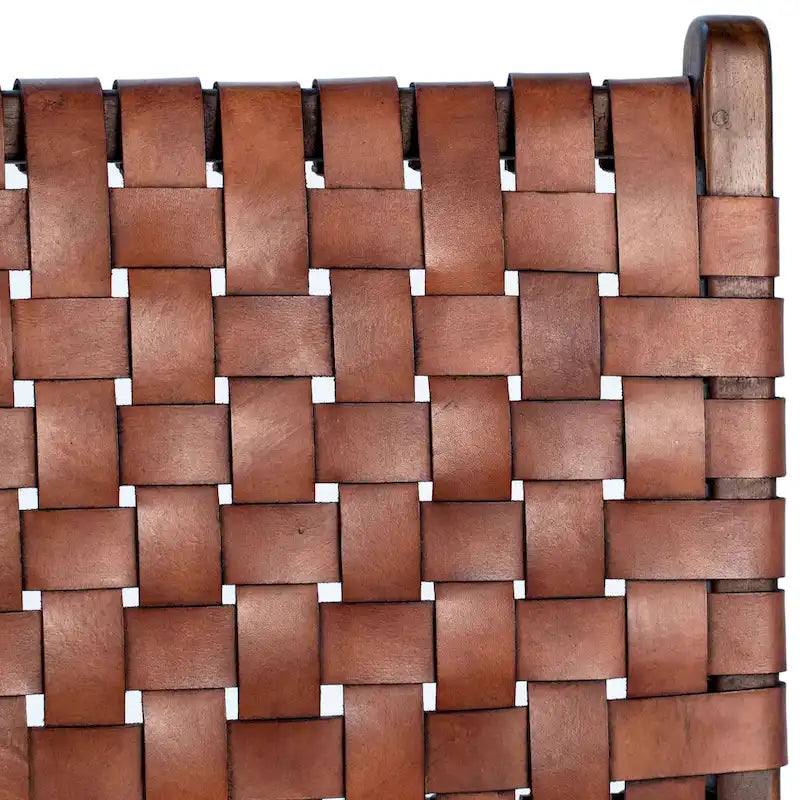 Chaise de salle à manger latérale en cuir pleine fleur tressé et cadre en teck